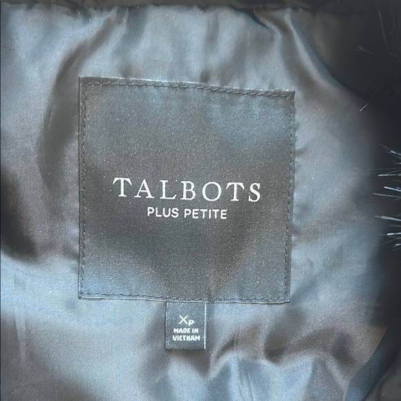 Black Talbots Puffer Vest with Faux Fur Collar. EUC - Picture 3 of 8